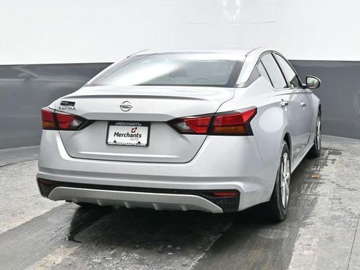 2021 Nissan Altima S FWD
