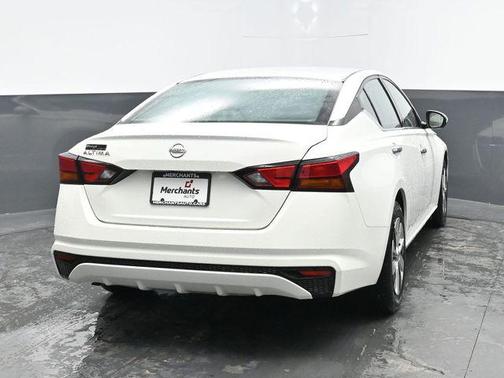 2021 Nissan Altima S FWD