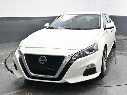 2021 Nissan Altima S FWD