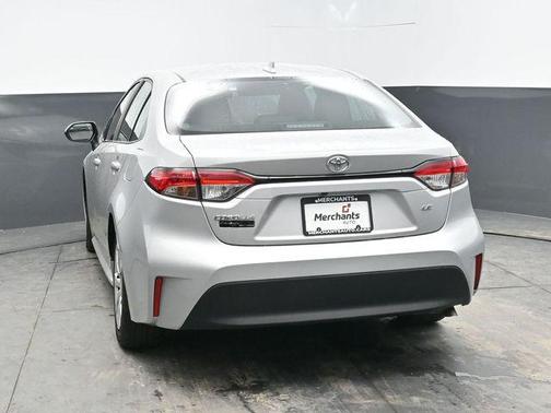 Classic Silver Metallic 2023 Toyota Corolla LE