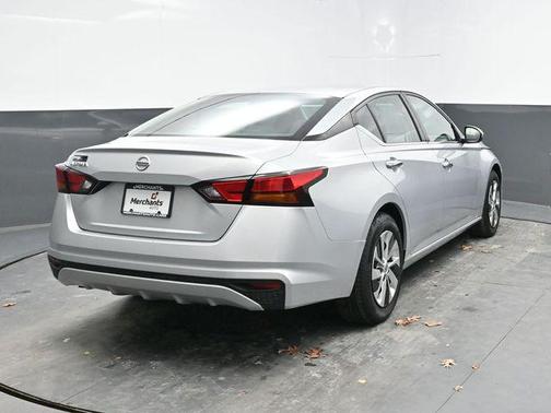 2021 Nissan Altima S FWD