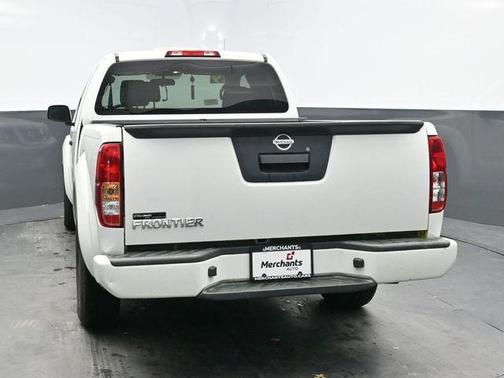 2019 Nissan Frontier S