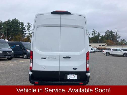 2022 Ford Transit-250 Base