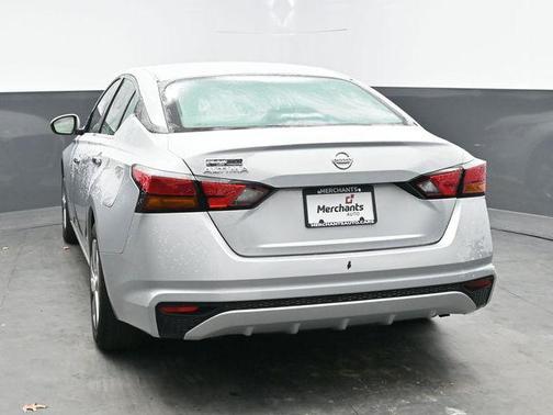 2021 Nissan Altima S FWD