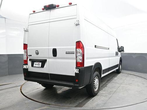 Bright White Clearcoat 2024 RAM ProMaster 2500 Tradesman