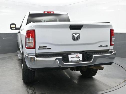 2023 RAM 2500 Big Horn Crew Cab 4x4 6'4' Box