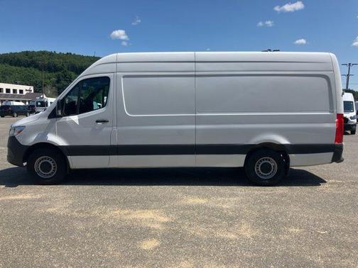 2023 Mercedes-Benz Sprinter 2500 High Roof