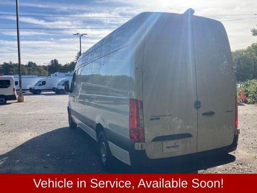 2021 Mercedes-Benz Sprinter 2500 Crew 170 WB