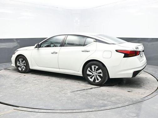 2021 Nissan Altima S FWD