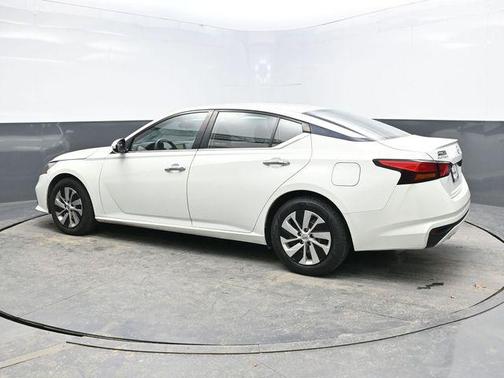 2021 Nissan Altima S FWD