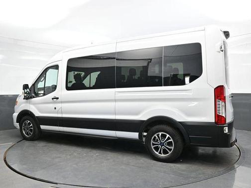 2022 Ford Transit-350 XLT