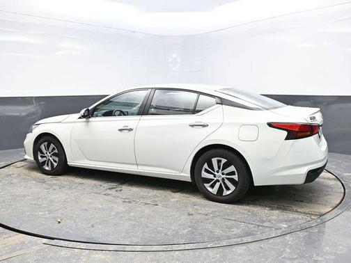 2021 Nissan Altima S FWD