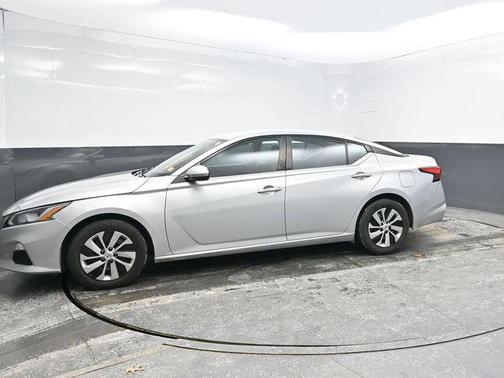 2021 Nissan Altima S FWD