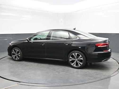 2020 Volkswagen Passat 2.0T SE
