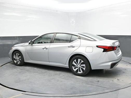 2020 Nissan Altima S FWD