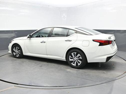 2021 Nissan Altima S FWD