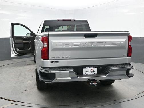 Silver Ice Metallic 2020 Chevrolet Silverado 1500 LT
