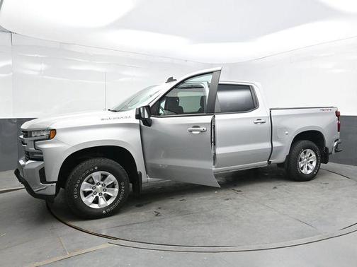 Silver Ice Metallic 2020 Chevrolet Silverado 1500 LT