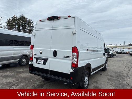 2025 RAM ProMaster 2500 Tradesman