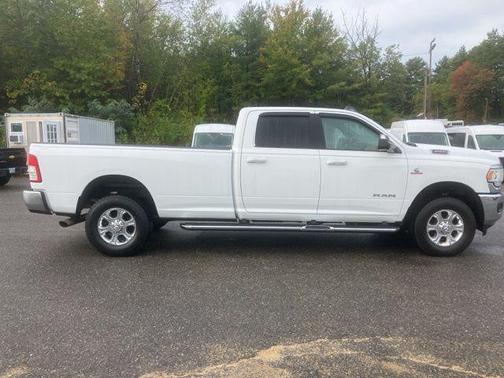 2019 RAM 3500 Big Horn Crew Cab 4x4 8' Box