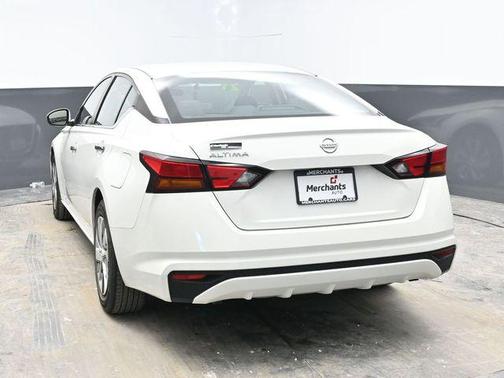 2021 Nissan Altima S FWD