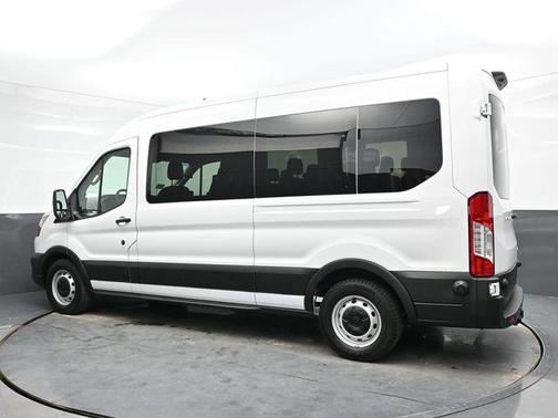 2024 Ford Transit-350 XL