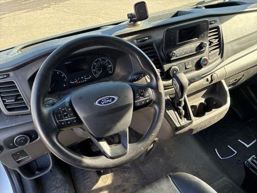 Oxford White 2024 Ford Transit-250 Base