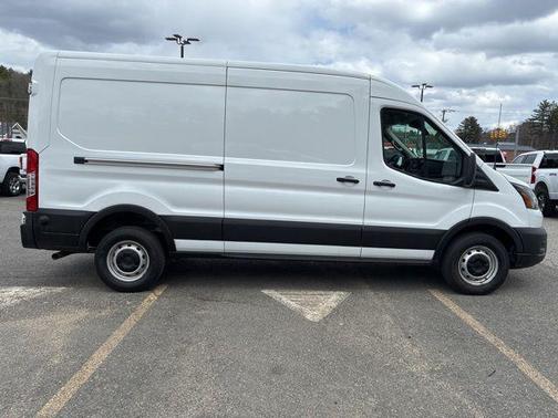 Oxford White 2024 Ford Transit-250 Base