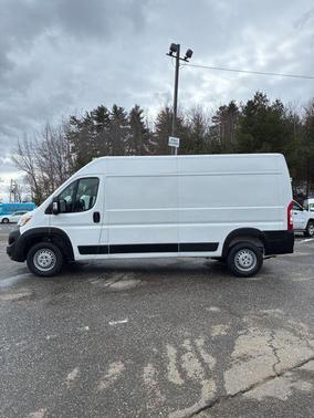 2025 RAM ProMaster 2500 Tradesman