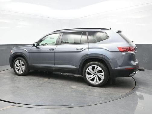 2021 Volkswagen Atlas 3.6L SE w/Technology