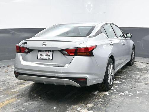 2021 Nissan Altima S FWD