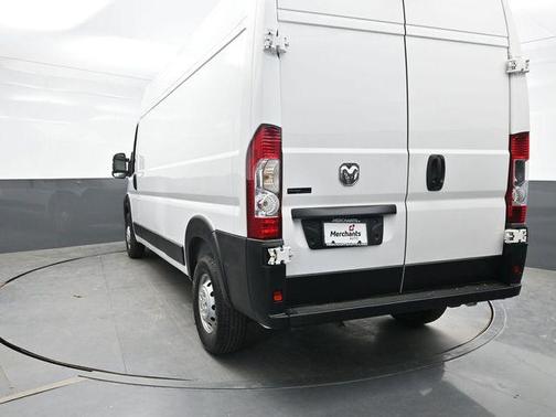 Bright White Clearcoat 2023 RAM ProMaster 2500 High Roof