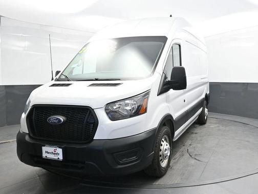 2022 Ford Transit-250 Base