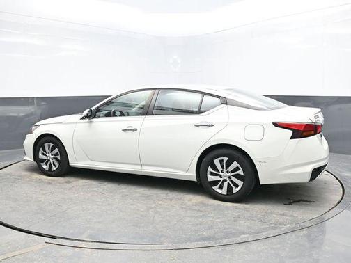 2021 Nissan Altima S FWD