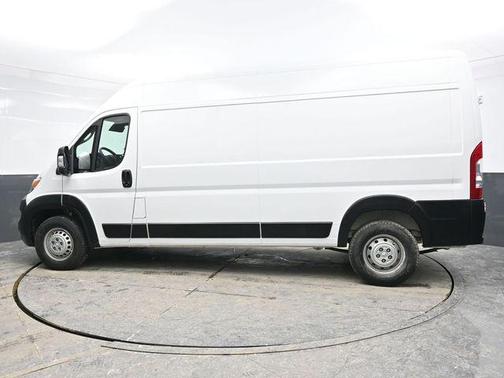 2025 RAM ProMaster 2500 Tradesman