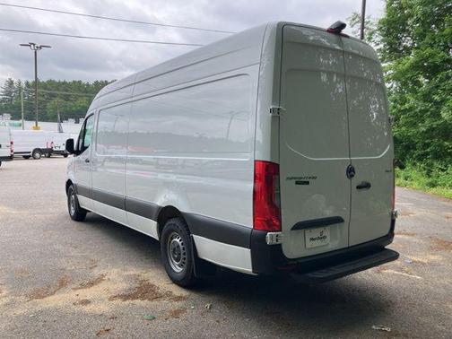 2023 Mercedes-Benz Sprinter 2500 High Roof