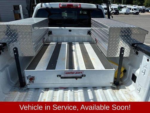 Summit White 2024 Chevrolet Colorado WT