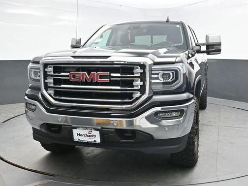 Onyx Black 2017 GMC Sierra 1500 SLT