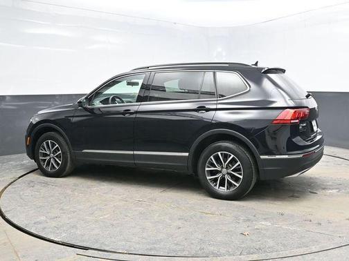 2020 Volkswagen Tiguan 2.0T SE 4MOTION