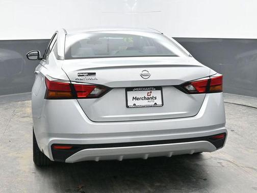 2021 Nissan Altima S FWD