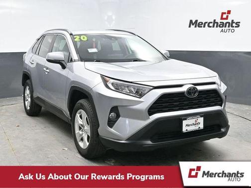 2020 Toyota RAV4 XLE