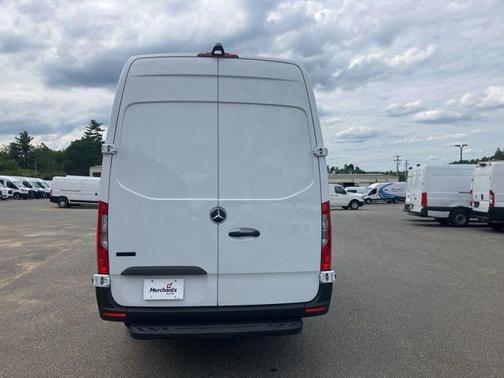2023 Mercedes-Benz Sprinter 2500 High Roof