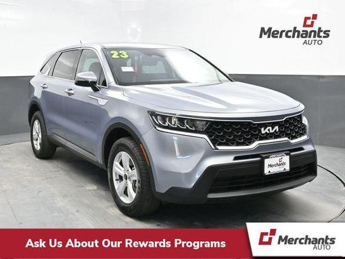 2023 Kia Sorento LX