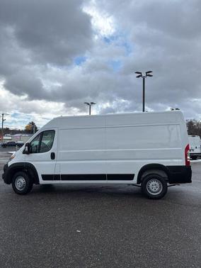 2025 RAM ProMaster 2500 Tradesman