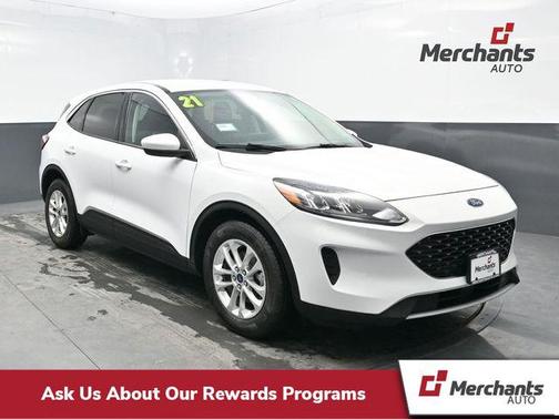 Oxford White 2021 Ford Escape SE