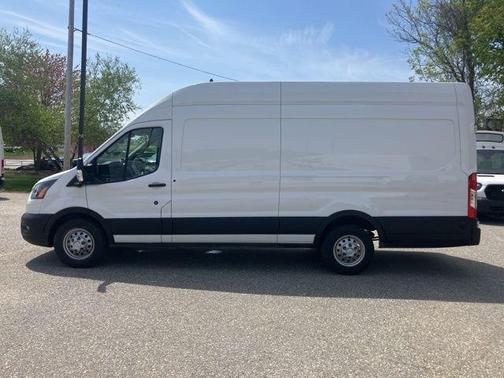 2022 Ford Transit-350 Base