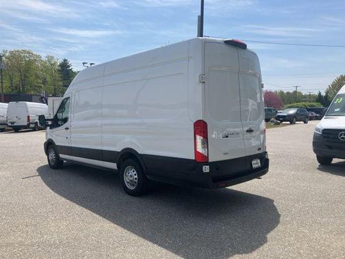 2022 Ford Transit-350 Base