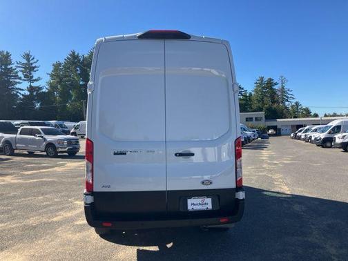 2022 Ford Transit-350 Base