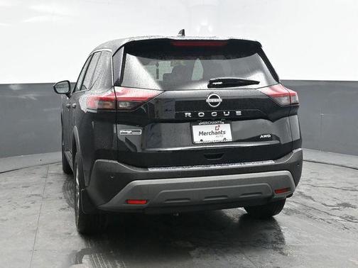 Super Black 2023 Nissan Rogue S