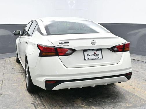 2021 Nissan Altima S FWD